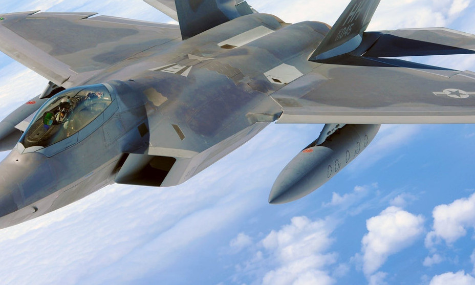 Amerikanci baš REŠILI DA ZARATE SA RUSIJOM! Dva američka bombardera probala da uđu na teritoriju Ruske Federacije