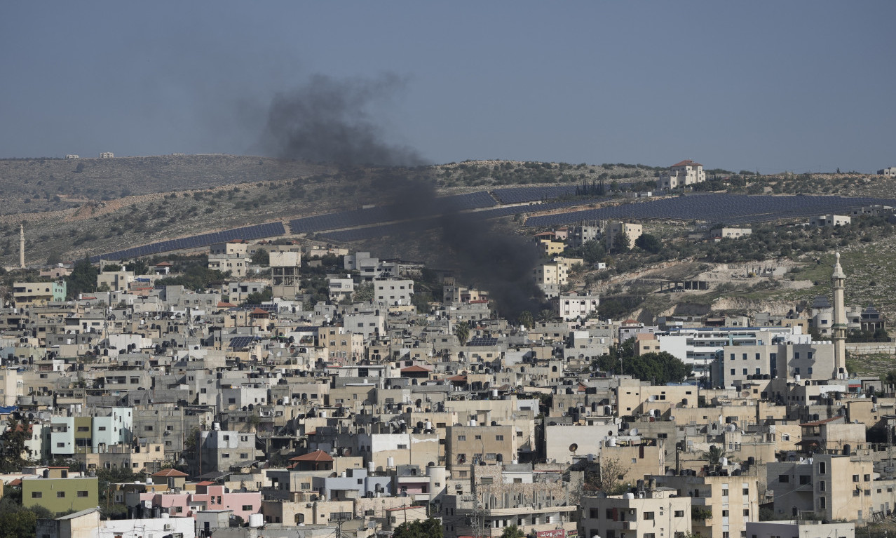 IZRAELSKI NAPADI na kuće u KAN JUNISU: Broj ŽRTAVA porastao na 55!