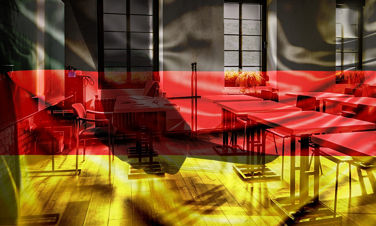 DRAMA U NEMAČKOJ: Učenica izbola nožem DRUGARICU pred razredom