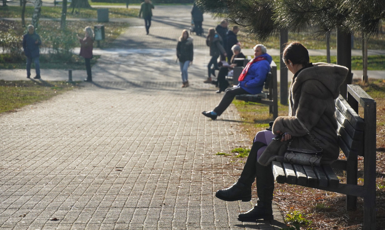 Danas TOPLO kao da smo u MAJU: KOŠAVA POSUSTAJE, temperatura do 23 stepena