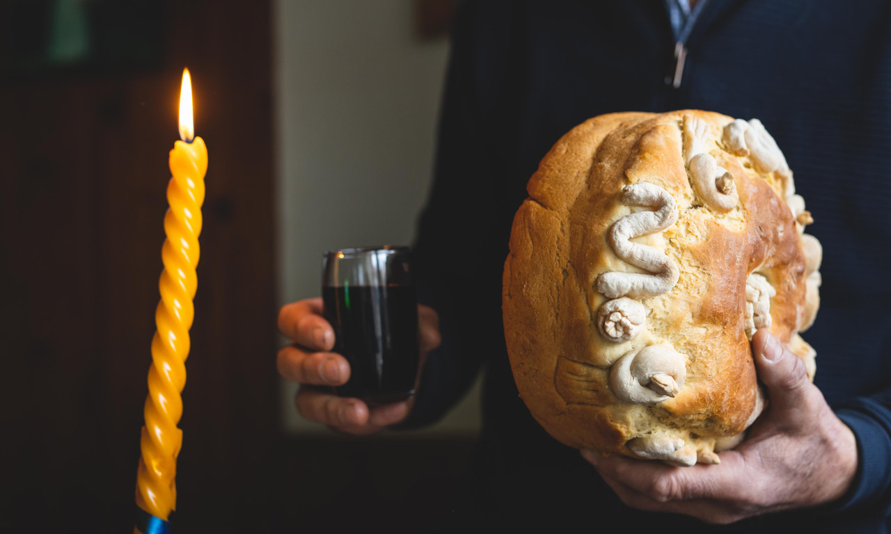 KAKO SE PRAVILNO ČESTITA ARANĐELOVDAN? Šta reći obavezno domaćinu, a šta nikako ne biste smeli da mu poželite