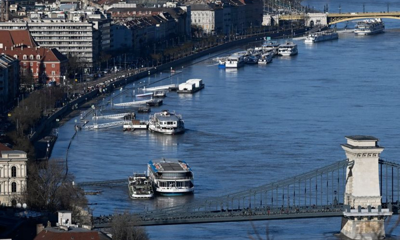 Za Dan državnosti ko ne radi može i da PUTUJE: Veliko interesovanje za Trebinje i Budimpeštu