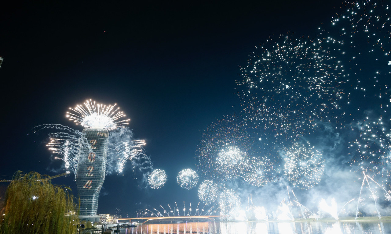 Ako večeras jedete PILETINU bićete SIROMAŠNI! Zanimljiva verovanja za SRPSKU NOVU GODINU, evo kako da vam KRENE NABOLJE