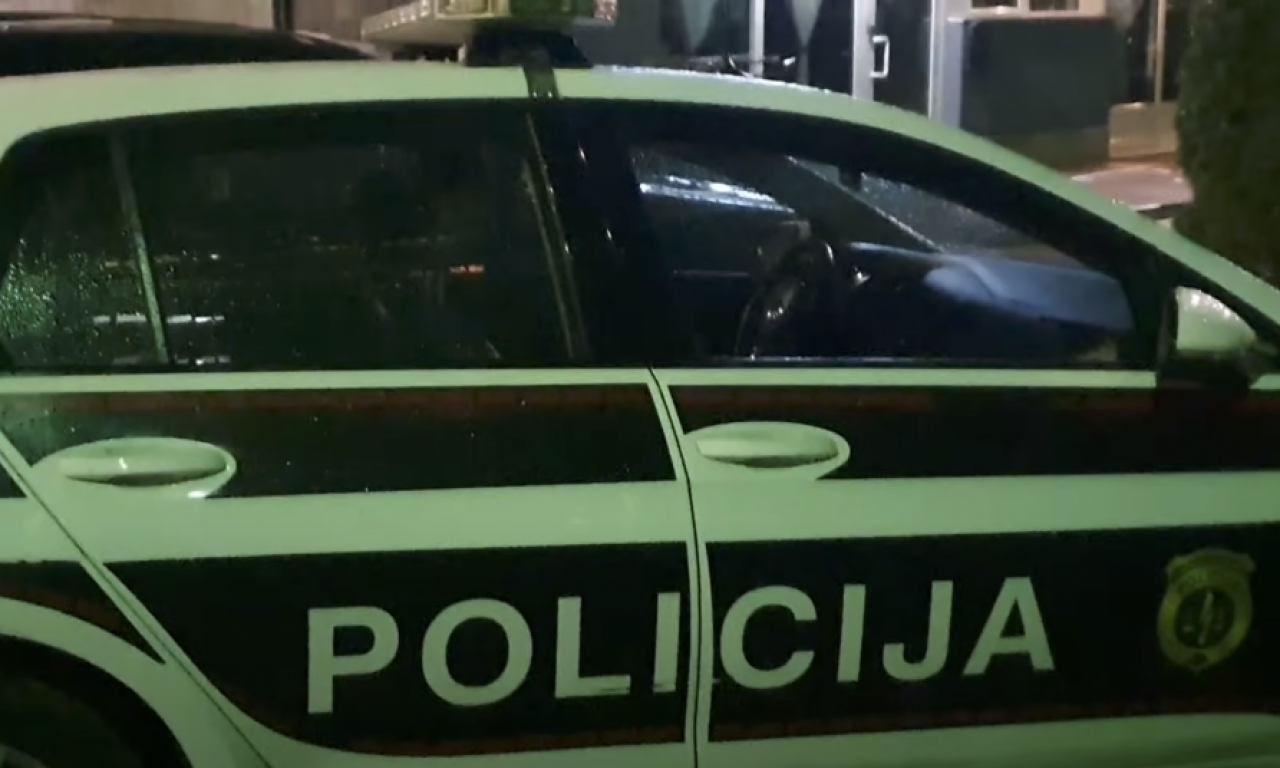 UŽAS U TUZLI: Žena UBIJENA U TRŽNOM CENTRU, policija NA TERENU