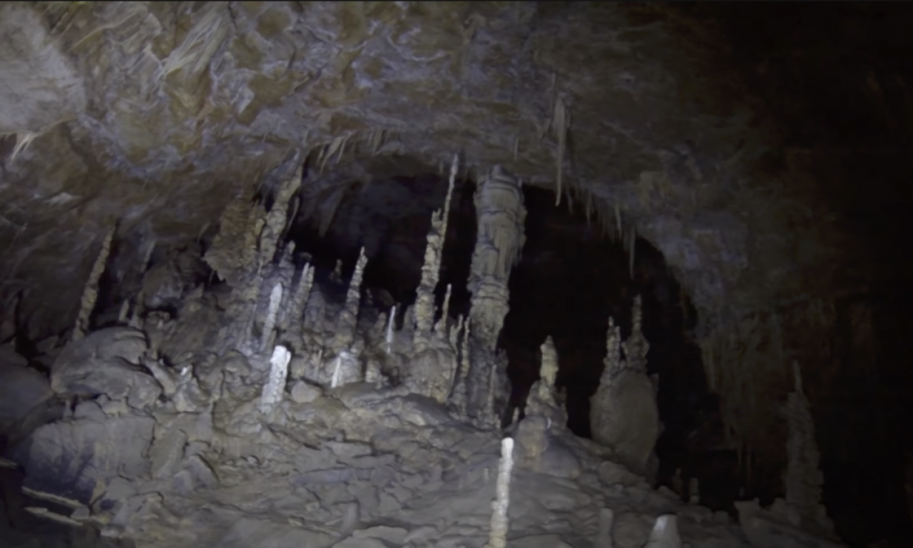 Ljudske KOSTI nađene na dnu Petničke pećine! Misterija o KOJOJ se pitala CELA SRBIJA,  KLUPKO počelo da se ODMOTAVA