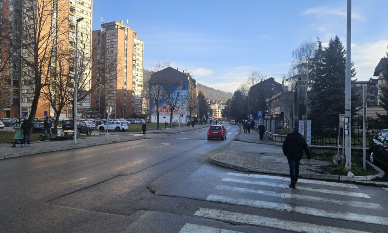 UHAPŠENI MLADIĆI na BOŽIĆ u Priboju zbog pevanja PESAMA: Iskazivali nacionalnu mržnju i netrpeljivost