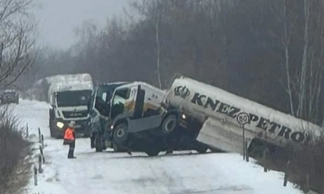 DRAMA KOD BORA: Kamion PROKLIZAO, pa mu se OTKAČILA CISTERNA sa gorivom (FOTO)