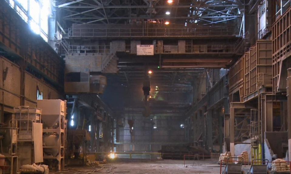 TRAGEDIJA U ŽELEZARI SMEDEREVO Nesrećnog čoveka usmrtili teretni vagoni