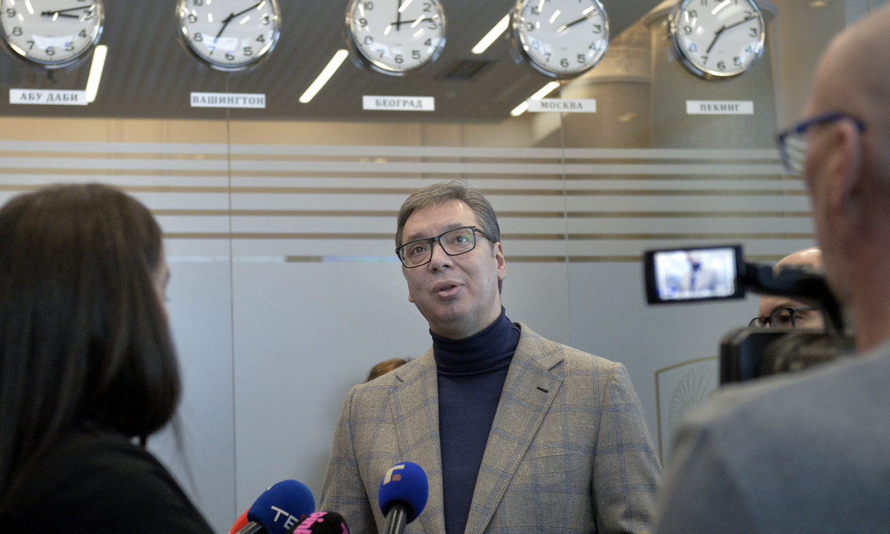 SRBIJA POČINJE SA PROIZVODNJOM DRONOVA "SAMOUBICA"! Vučić najavio nova ulaganja u VOJSKU SRBIJE