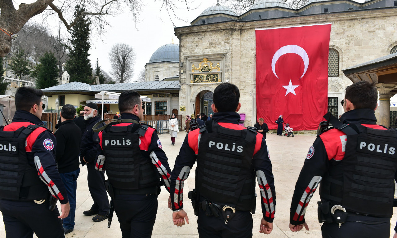 Uhapšeni TERORISTI IZ CRKVE, meta bio JEDAN ČOVEK: Turska policija privela još 47 OSOBA