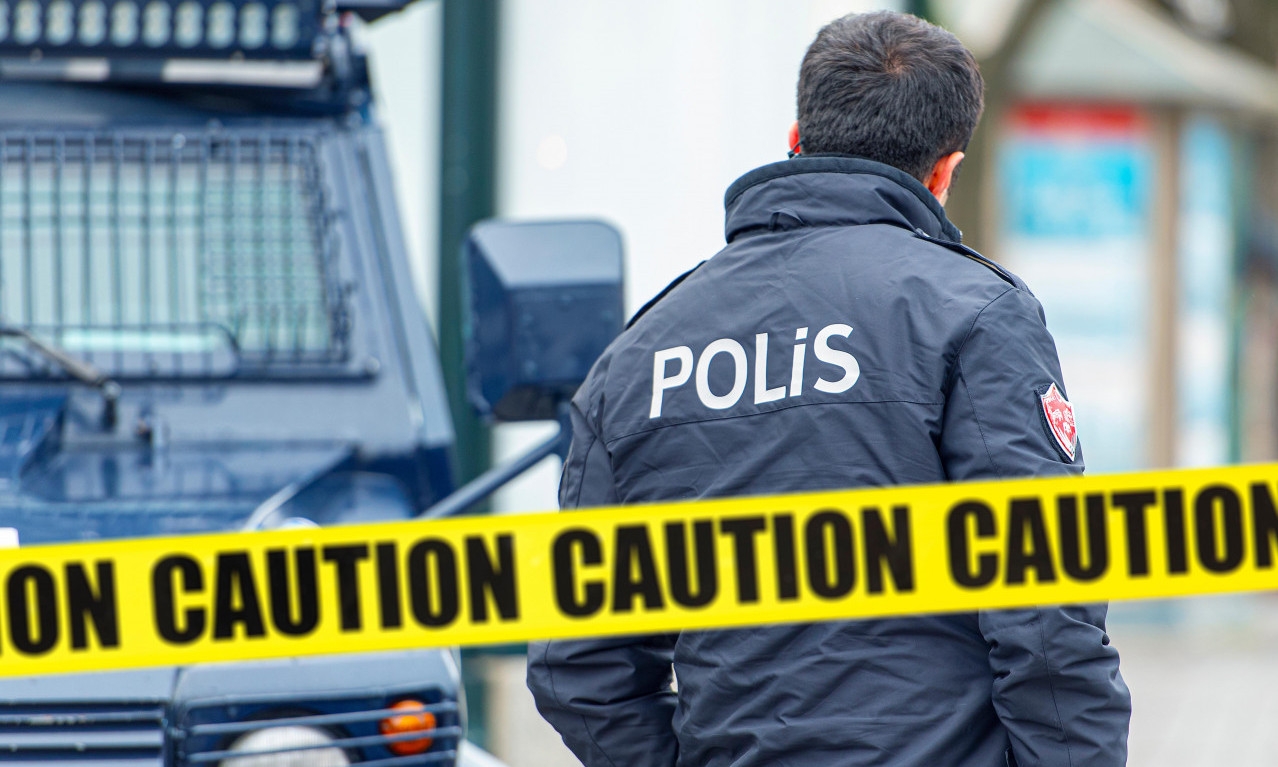 TERORISTIČKI NAPAD u Istanbulu: Napadači upali u CRKVU, ima MRTVIH!