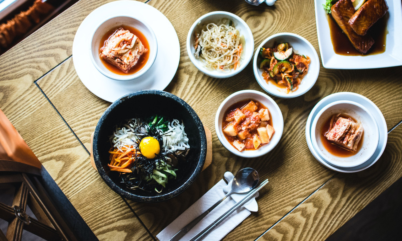 Da li ste čuli za BIBIMBAP? Ovo je NAJGUGLANIJI RECEPT 2023. godine, a kad ga probate shvatićete i zašto (VIDEO)