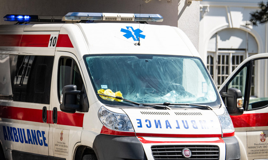ŽESTOK UDES U NOVOM PAZARU! Teško povređen motociklista, saobraćaj obustavljen