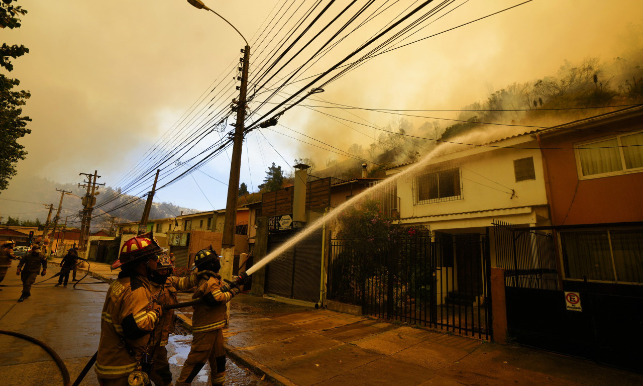 Pogledajte DRAMATIČNE PRIZORE požara u ČILEU: Broj žrtava povećan na 51!