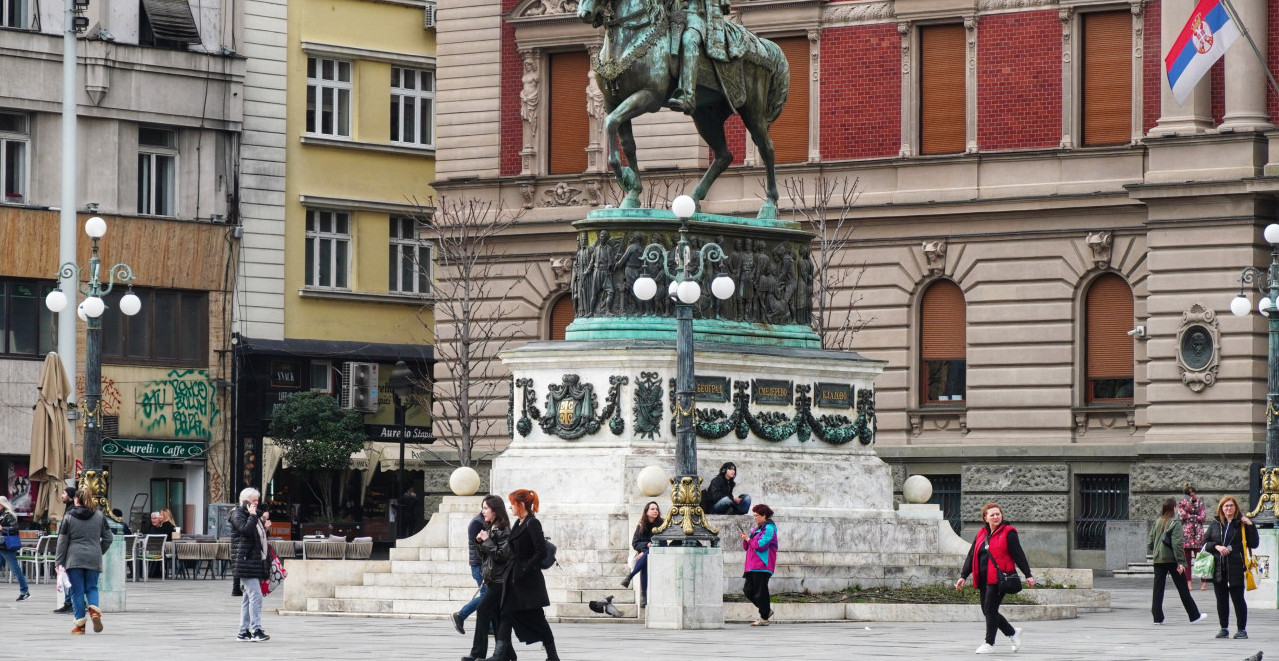 LETO U NOVEMBRU! Uživajte u suncu i zaboravite na jakne, evo kakvo nas vreme očekuje