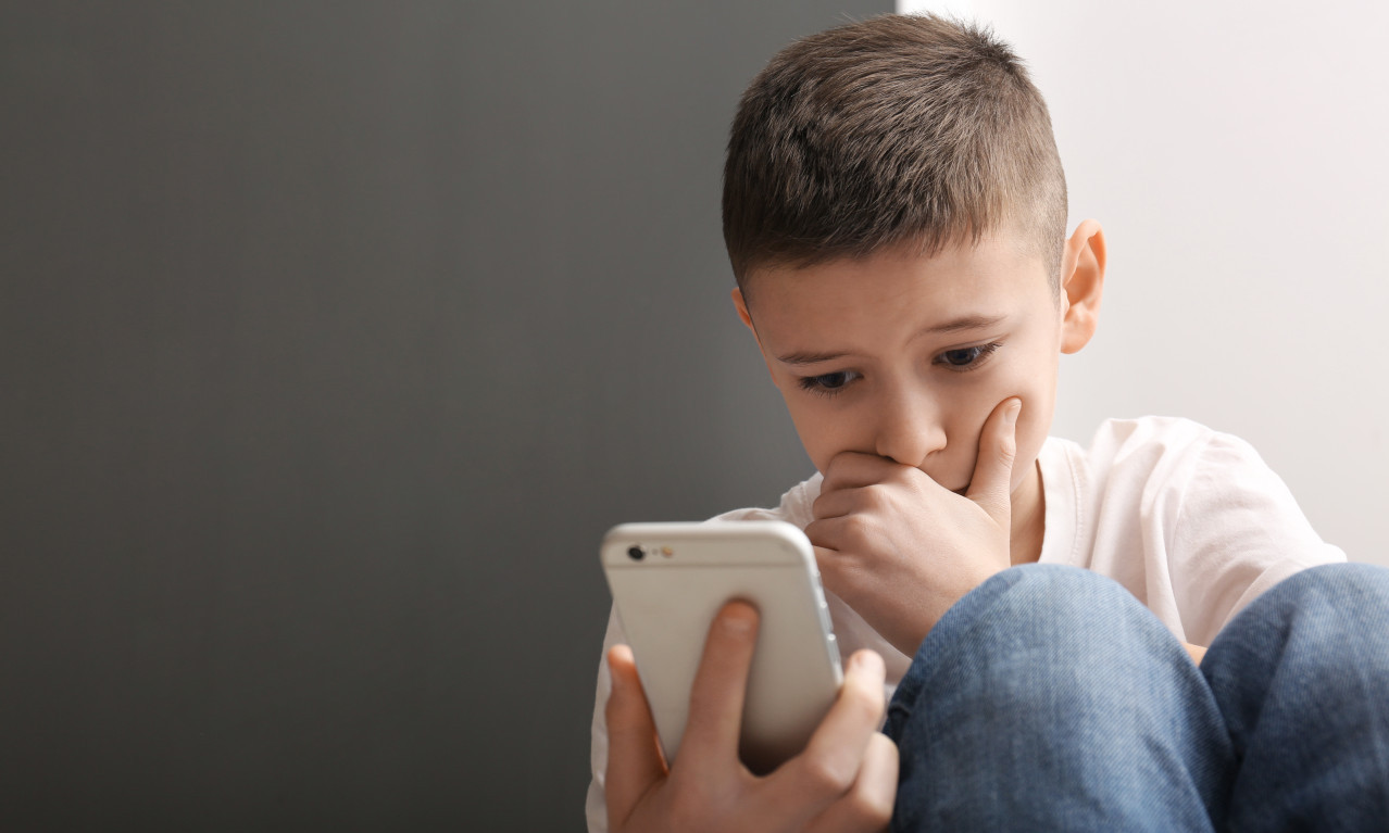 POČELO JE! Instagram i YouTube pod istragom zbog izazivanja zavisnosti kod dece, na sud mora i Zakerberg!