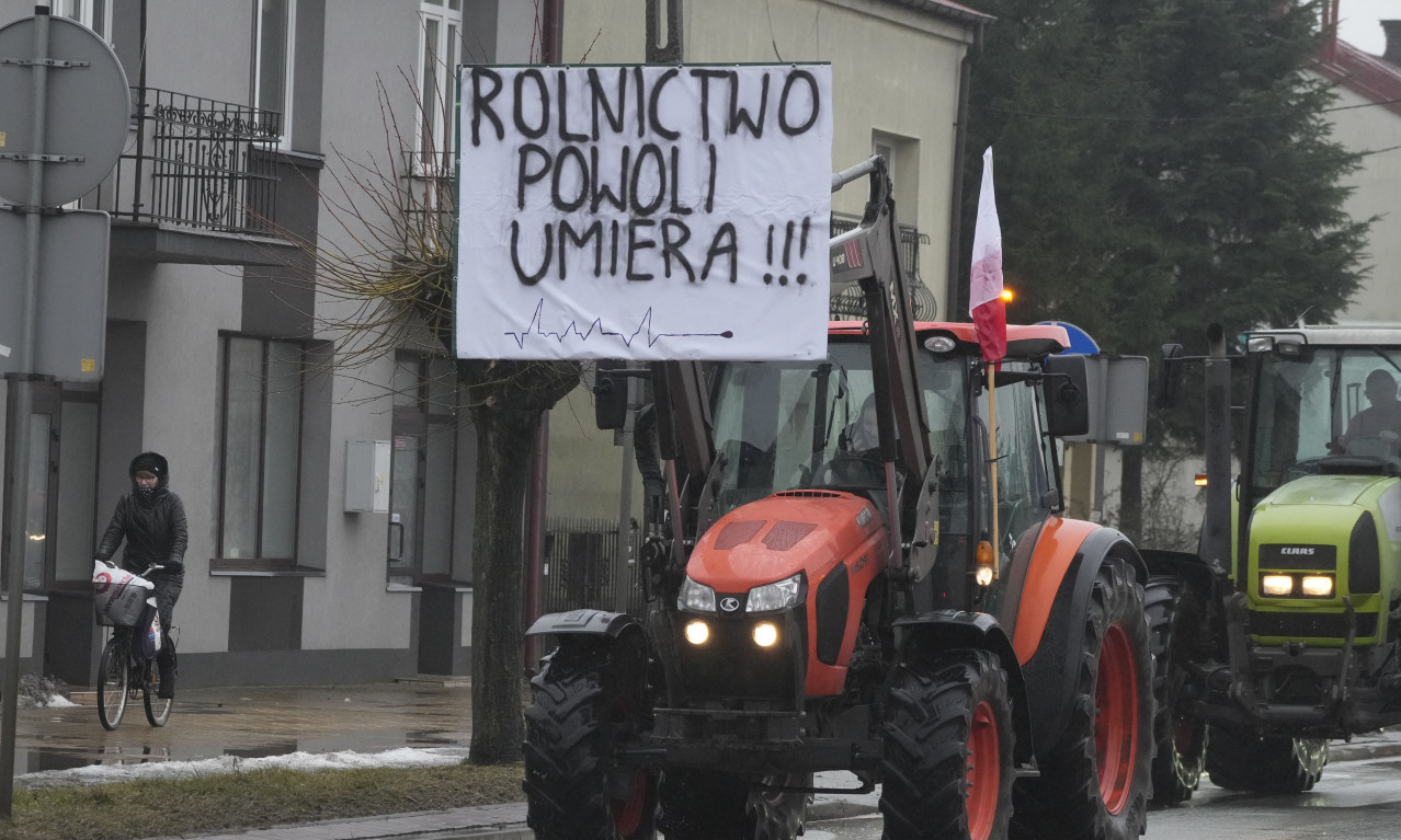Ovo je godina protesta poljoprivrednika:U Poljskoj ratari započeli JEDNOMESEČNI ŠTRAJK - bez nas ćete biti GLADNI I GOLI