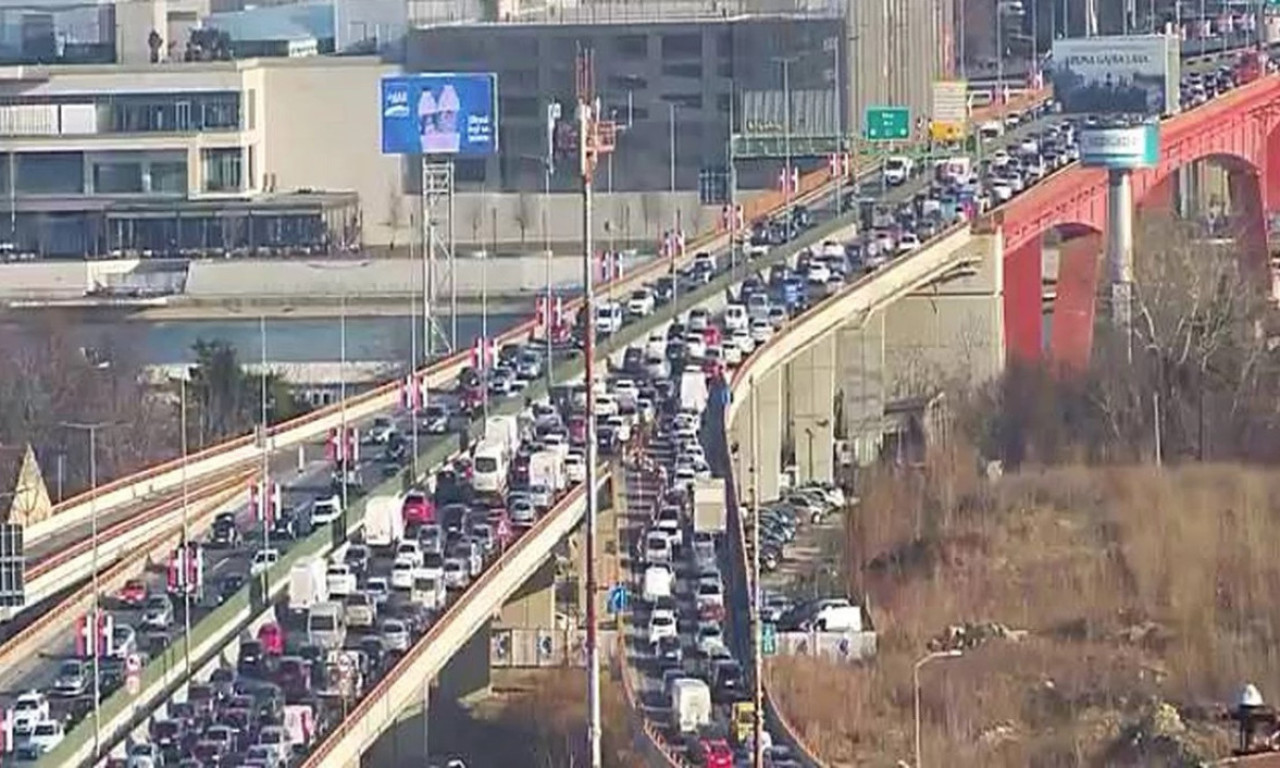 POTPUNI KOLAPS U BEOGRADU: Paralisane mnoge deonice, a ovaj pravac je ipak prohodan!