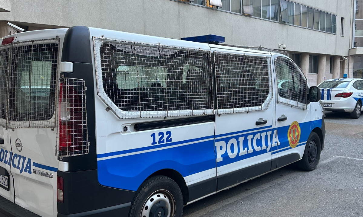Užasna NESREĆA u Crnoj Gori: Sudar autobusa i TRI automobila, IMA POGINULIH!