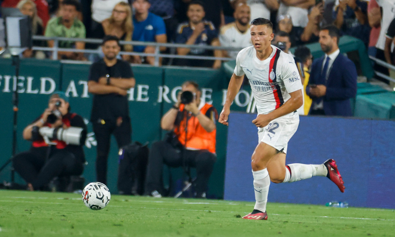 NIKO NE MOŽE DA ODOLI MILIONIMA EL ITIHADA Još jedan srpski fubaler ide za Saudijsku Arabiju