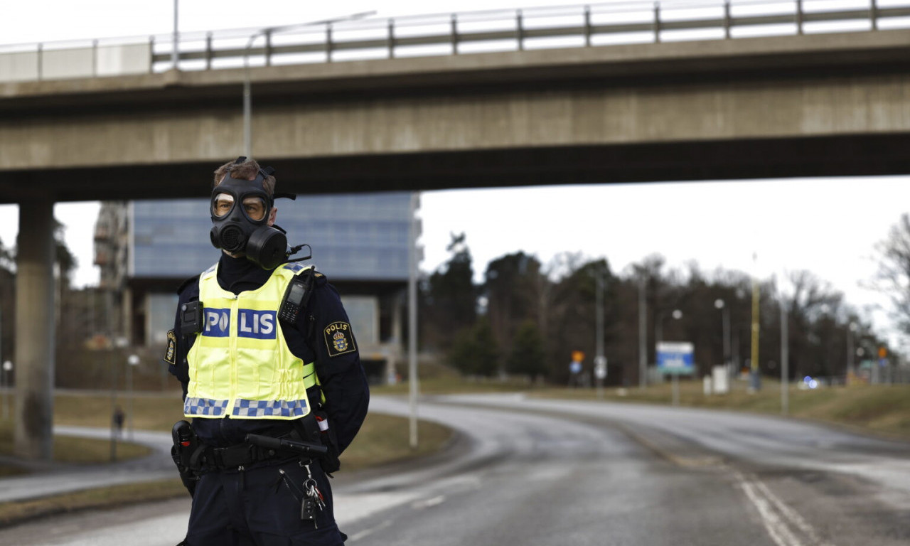Osam osoba hospitalizovano posle INCIDENTA u švedskoj bezbednosnoj agenciji: Osetio se NEOBIČAN miris u zgradi!