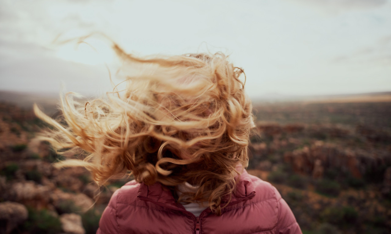 OVO JUTRO SVEŽE I VETROVITO Posle kiše i grmljavine sledi totalni obrt vremena