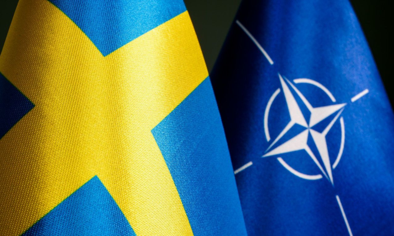 ŠVEDSKA DANAS zvanično ulazi u NATO: Šta na to kaže Putin? Da li je ovo njegov poraz?
