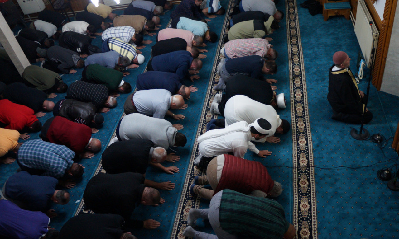 ZABRANA ZA MUSLIMANE U ovom gradu više neće smeti javno da ispoljavaju veru!