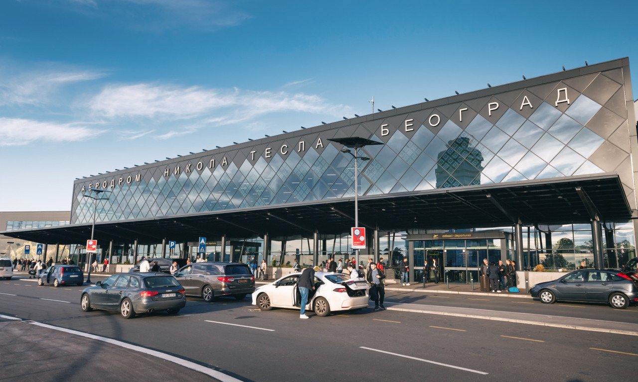 VELIKA PROMENA NA AERODROMU "NIKOLA TESLA"! Postavljene automatizovane mašine - evo čemu služe