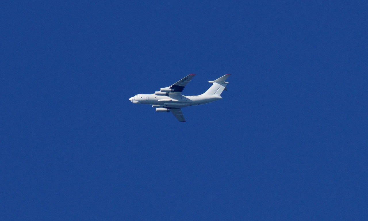 PAO AVION U ALPIMA! Veliki broj hitnih službi u potrazi za PREŽIVELIMA, ne zna se gde je OLUPINA!