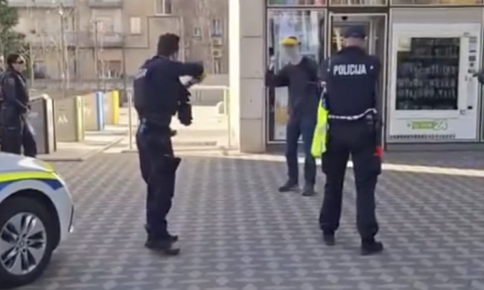 Filmska POTERA u Novom Pazaru! Pogledajte kako policija juri begunca u džipu (VIDEO)