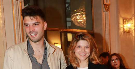 VANJA NENADIĆ ČEKA DRUGO DETE! Prvi put u javnosti sa trudničkim stomakom