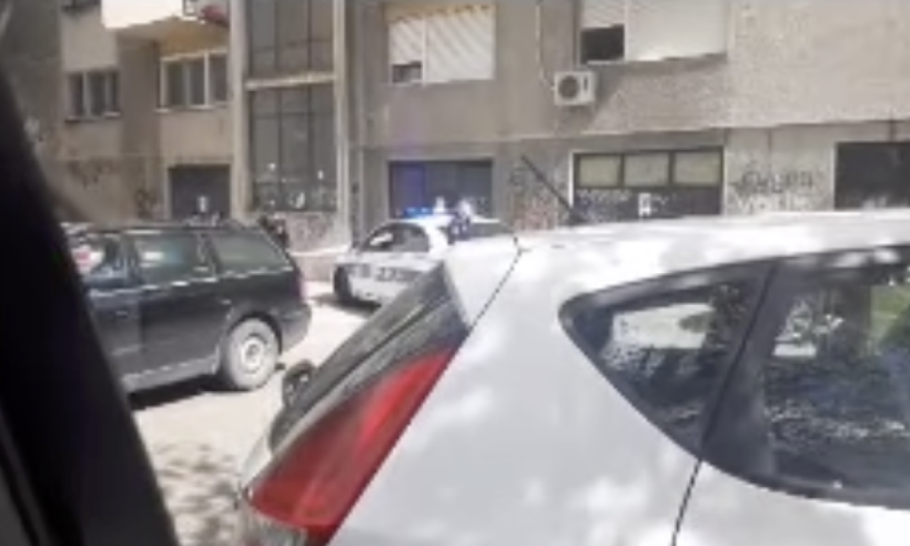 TRAGEDIJA U BEOGRADU! ŽENA PALA SA ZGRADE i stradala na licu mesta (VIDEO)
