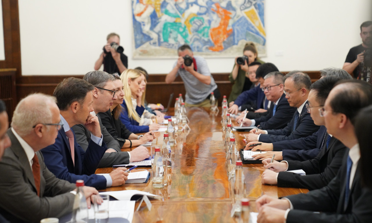 Vučić sa kineskim ministrom o važnim aspektima saradnje Srbije i Kine: Očekujemo VELIKE investicije
