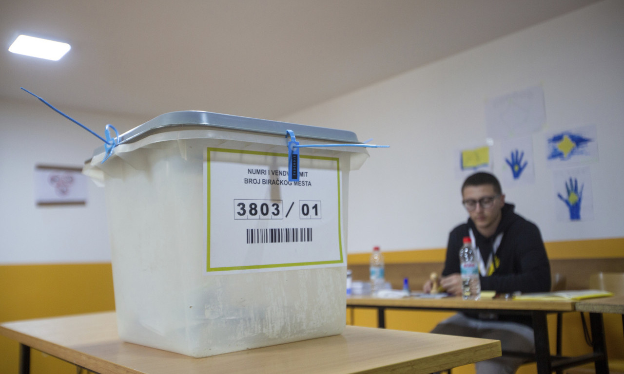 CIK PREINAČIO ODLUKU: Posle međunarodnih reakcija akreditovao 28 medija na srpskom za izbore na Kosovu