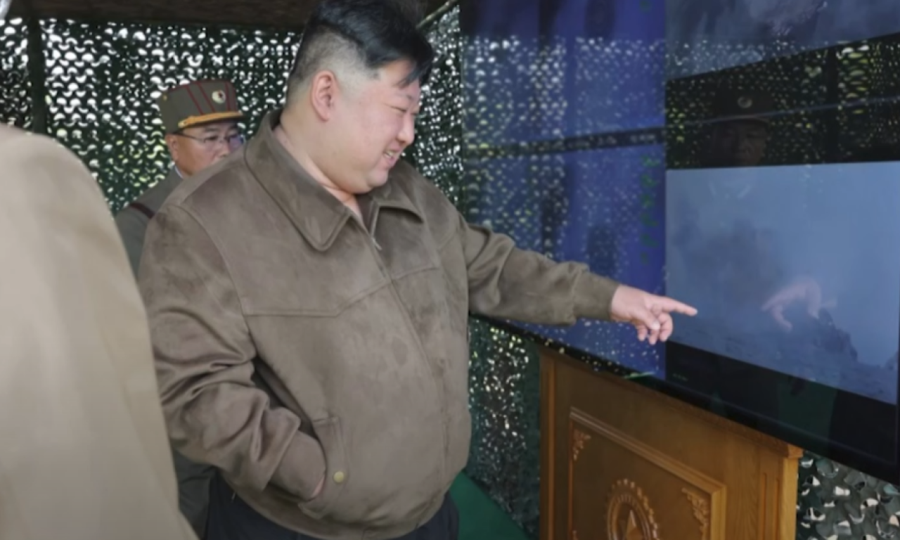 KIM DŽONG UN ZABRANIO UGRADNJU SILIKONA Žene koje se podvrgnu estetskoj operaciji čekaju velike kazne