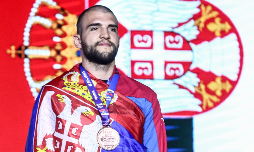 VELJKO RAŽNATOVIĆ NIJE DOBIO NACIONALNU PENZIJU, A EVO I ZAŠTO Bokser se oglasio: Krvario sam za to...