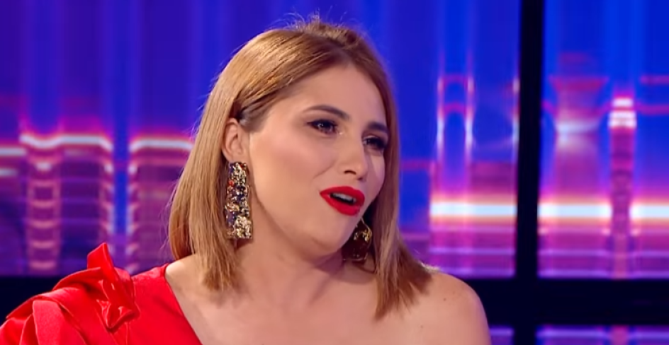 TIJANA PRICA RASPALILA NOVINARA DUHOVITIM ODGOVOROM: "Da si jelo, šta bi bila?" - Njen odgovor je hit! (VIDEO)