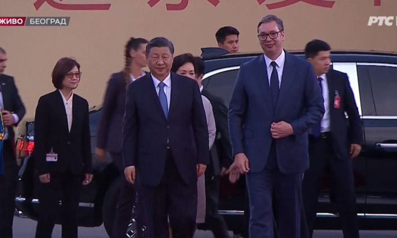 ZAVRŠENA DVODNEVNA POSETA Si Đinpinga Beogradu: Vučić ispratio na aerodromu predsednika Kine