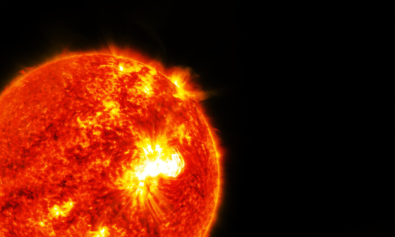 KOMETA JURI KA SUNCU! Naučnici u šoku: 4. aprila sledi kosmički spektakl – može da se raspadne pred očima sveta