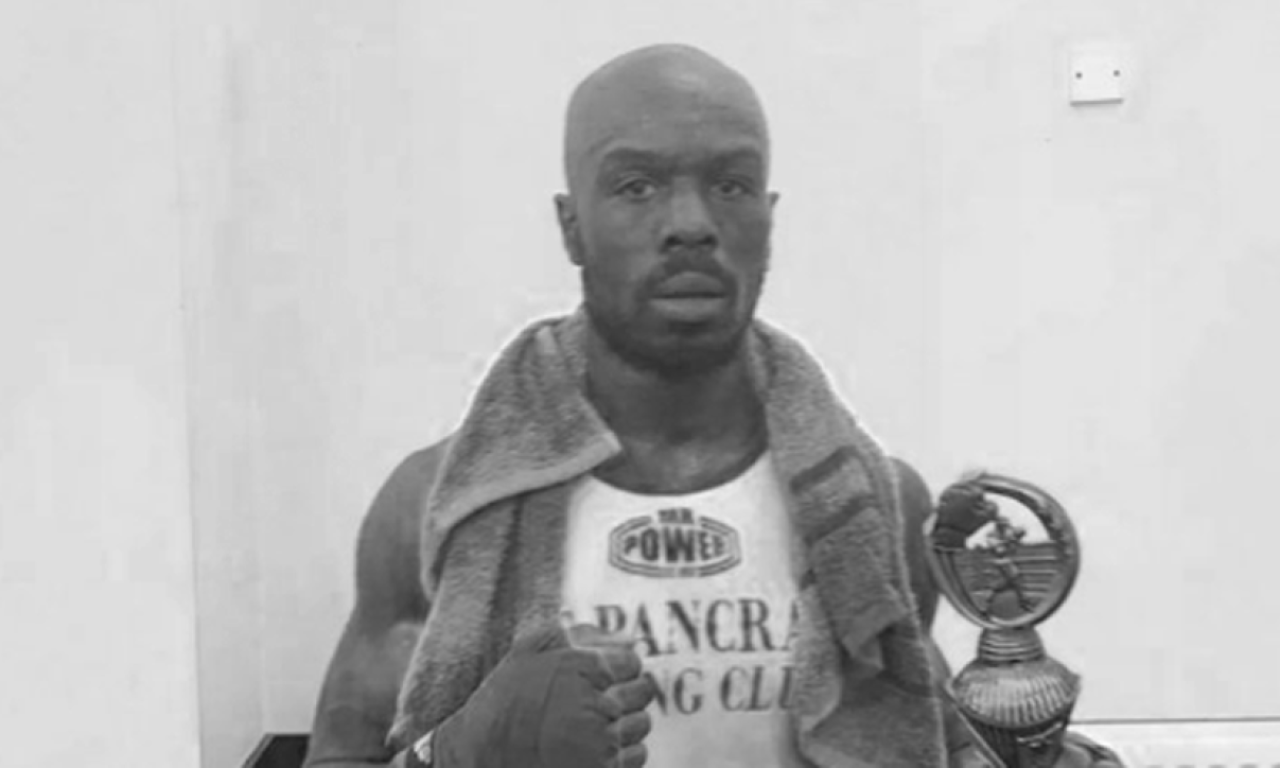 UŽAS U RINGU! Bokser (29) UMRO posle NOKAUTA