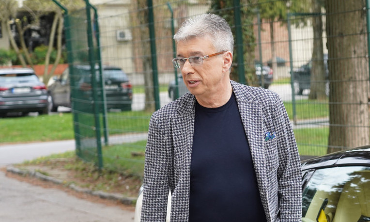 MESEC DANA OD SMRTI SAŠE POPOVIĆA Voditeljka podelila emotivni snimak, objava dotakla mnoge (FOTO)