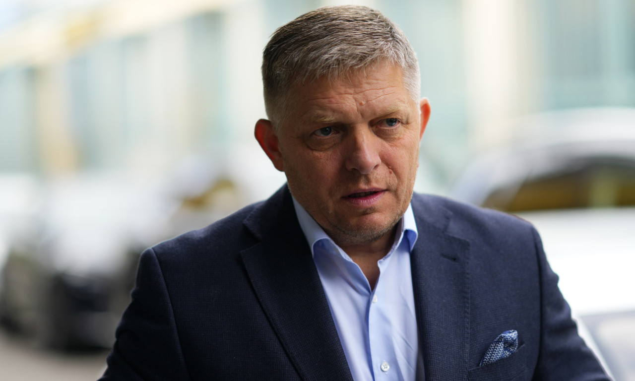 ROBERT FICO: ZAHVALNI SMO VLADI SRBIJE NA ODNOSU PREMA SLOVACIMA Incidenti u Bačkom Petrovcu nisu međunacionalni