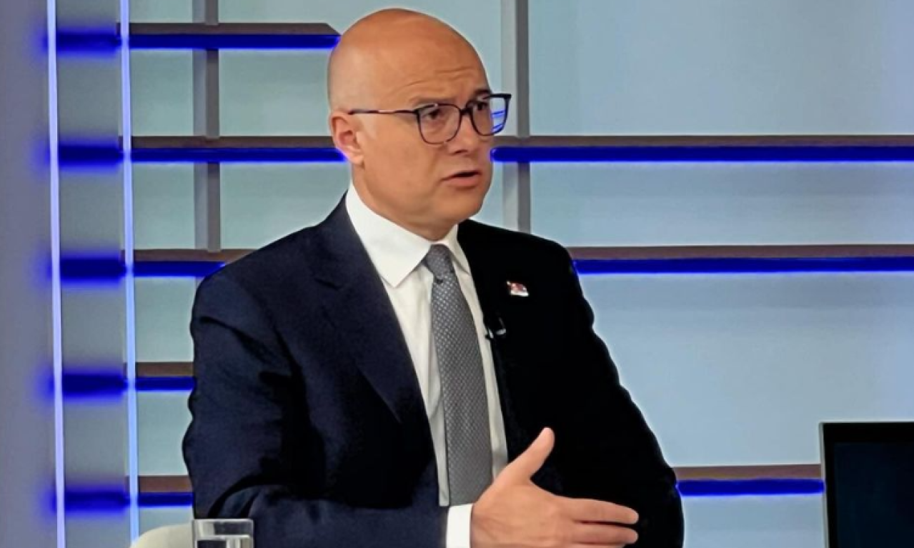 STREPIMO OD ODLUKA OVIH ZEMALJA! Vučević: POSTOJE NAZNAKE da GRČKA i RUMUNIJA promene svoj stav o rezoluciji