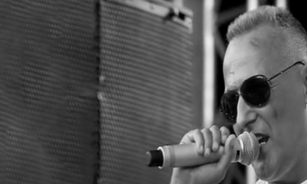 MUK u zgradi Tonija Montana, a na vratima stana POTRESNA poruka: "Molim te, javi se..."