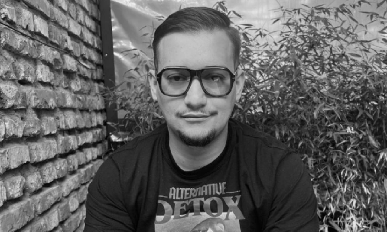 Ko je poznati PEVAČ koji je UBIJEN u Skoplju? Pre samo mesec dana se VERIO, a ovo je njegova poslednja objava (FOTO)