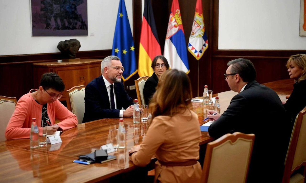 "VEOMA OTVOREN I TEŽAK RAZGOVOR...": Oglasio se predsednik Srbije nakon sastasnka sa OVIM zvaničnikom!