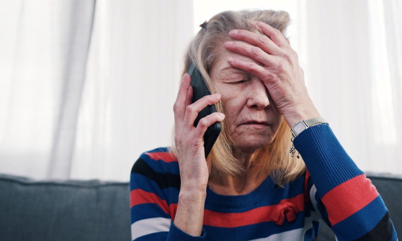 ŽENA DOBILA LAŽAN POZIV OD BANKE, PA OSTALA BEZ HILJADE EVRA! Evo kako su joj na prevaru ukrali svu ušteđevinu