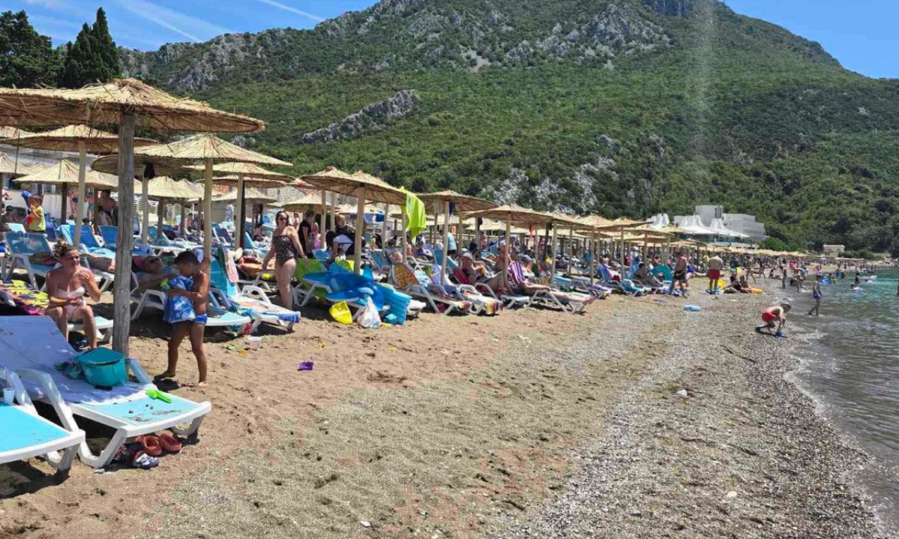Opasna BAKTERIJA VREBA NA LETOVANJU: Problem su TUŠEVI i KLIME, direktorka Batuta poslala važno UPOZORENJE!