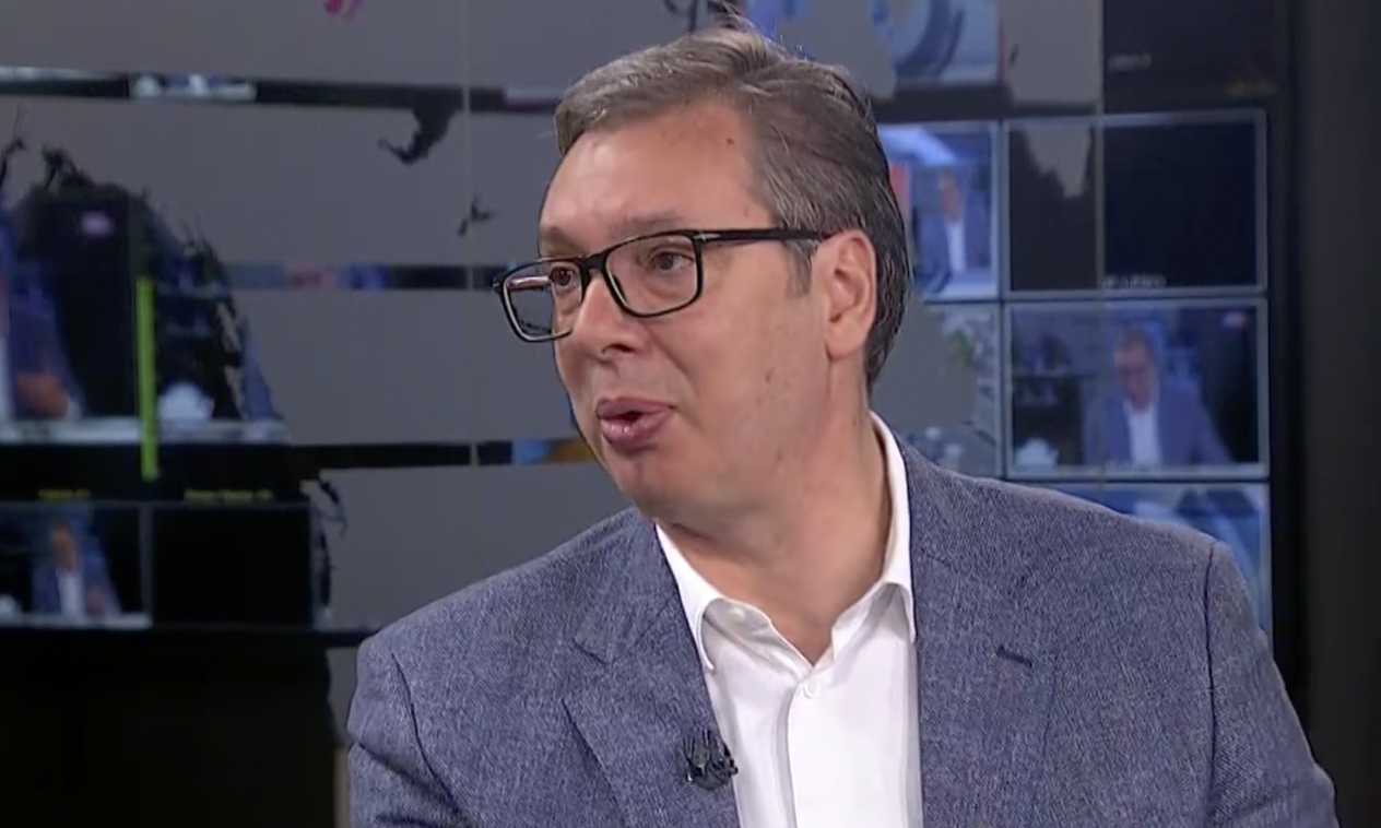 PREDSEDNIK VUČIĆ SE OBRATIO GRAĐANIMA: Govorio o politici, privredi, ali i o tome da ELITE ne žele mir u svetu...